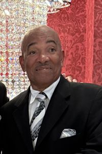 Kenneth  Elliott