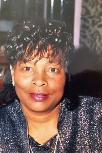 Carolyn  Vinson