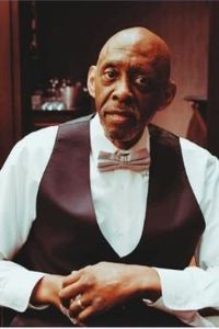 Sr. Rodney W. Griffin