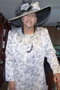 Mrs. Maesalena  Mullins