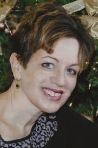 Patricia Lynne (Scahill) Tsoukalas