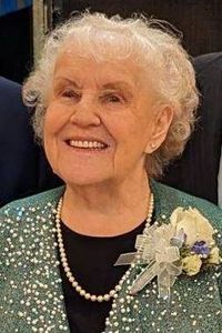 Betty L. (Lance) Chapman