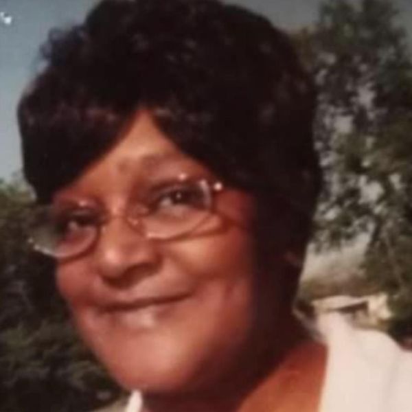 Emma Lewis Obituary in Wilmington at House of Wright Mortuary House