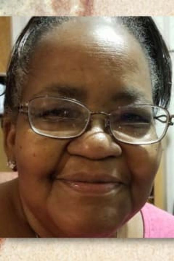 Portrait of Deborah Evans Golden Davis