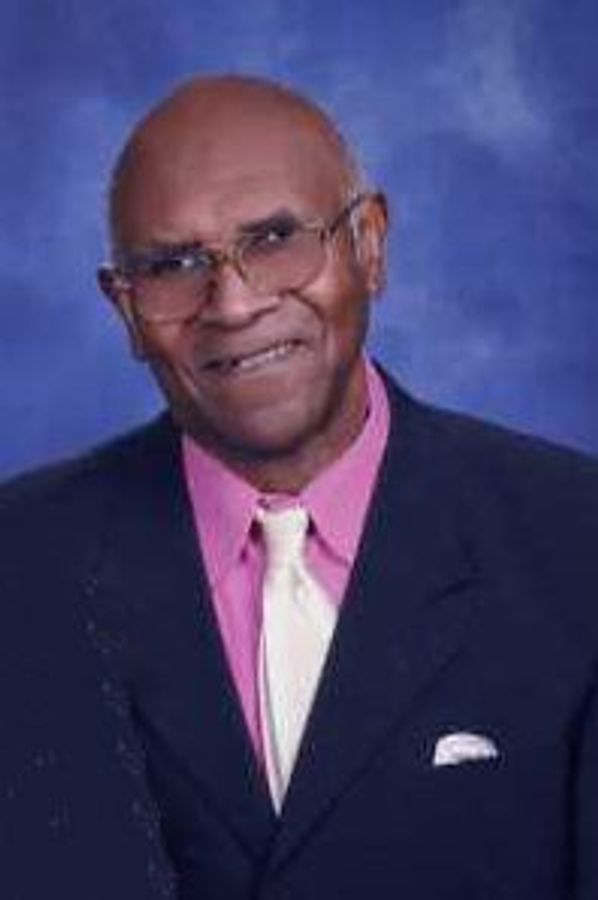 Portrait of Joe Louis Gordon