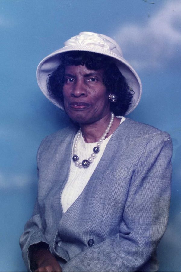 Portrait of Flora McKnight White
