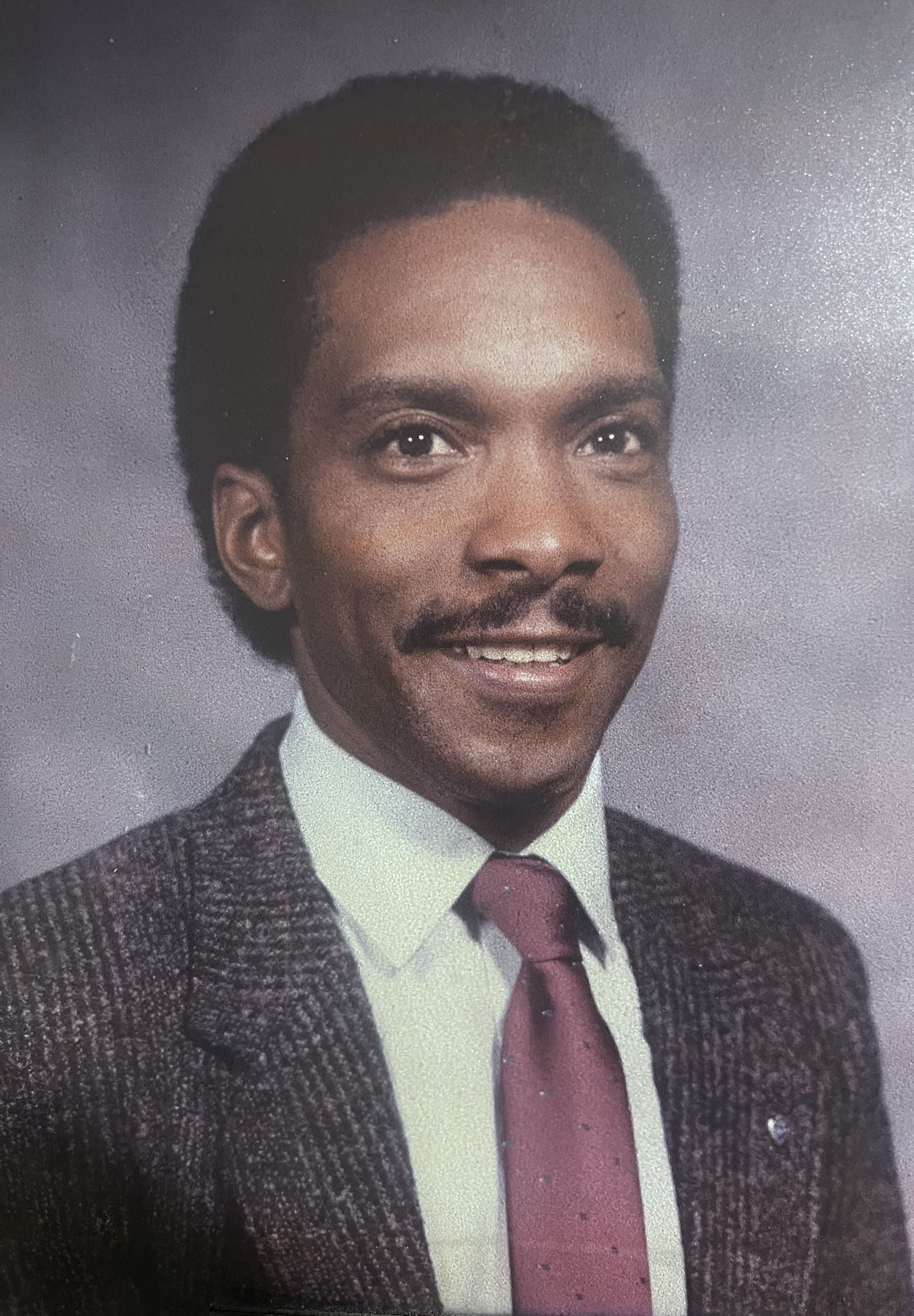 Roy O'Neal Robertson Obituary in Columbus at Progressive Funeral Home